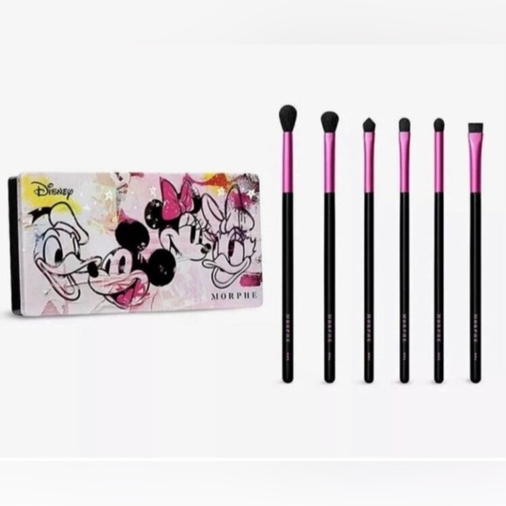 NIB SEALED Morphe Mickey & Friends truth be bold 6 piece‎ makeup brush set
